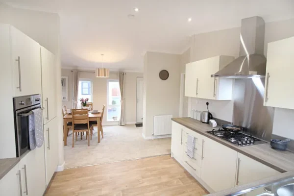 Fairview Park Luxury Lodges (Evesham) - located in the heart of England, on the edge of the Cotswolds