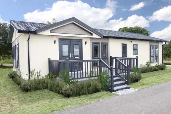 Fairview Park Luxury Lodges (Evesham) - located in the heart of England, on the edge of the Cotswolds